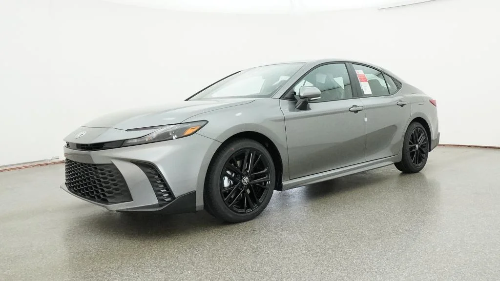 New 2026 Heavy Metal Toyota SE image 3