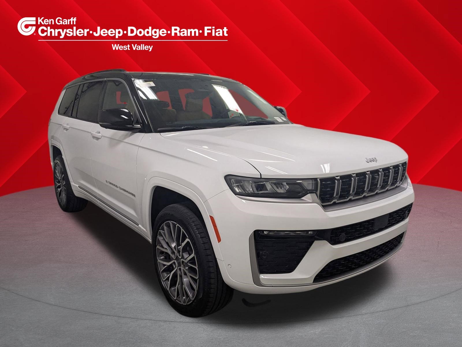 2026 Jeep Grand Cherokee L Summit 4x4's photo