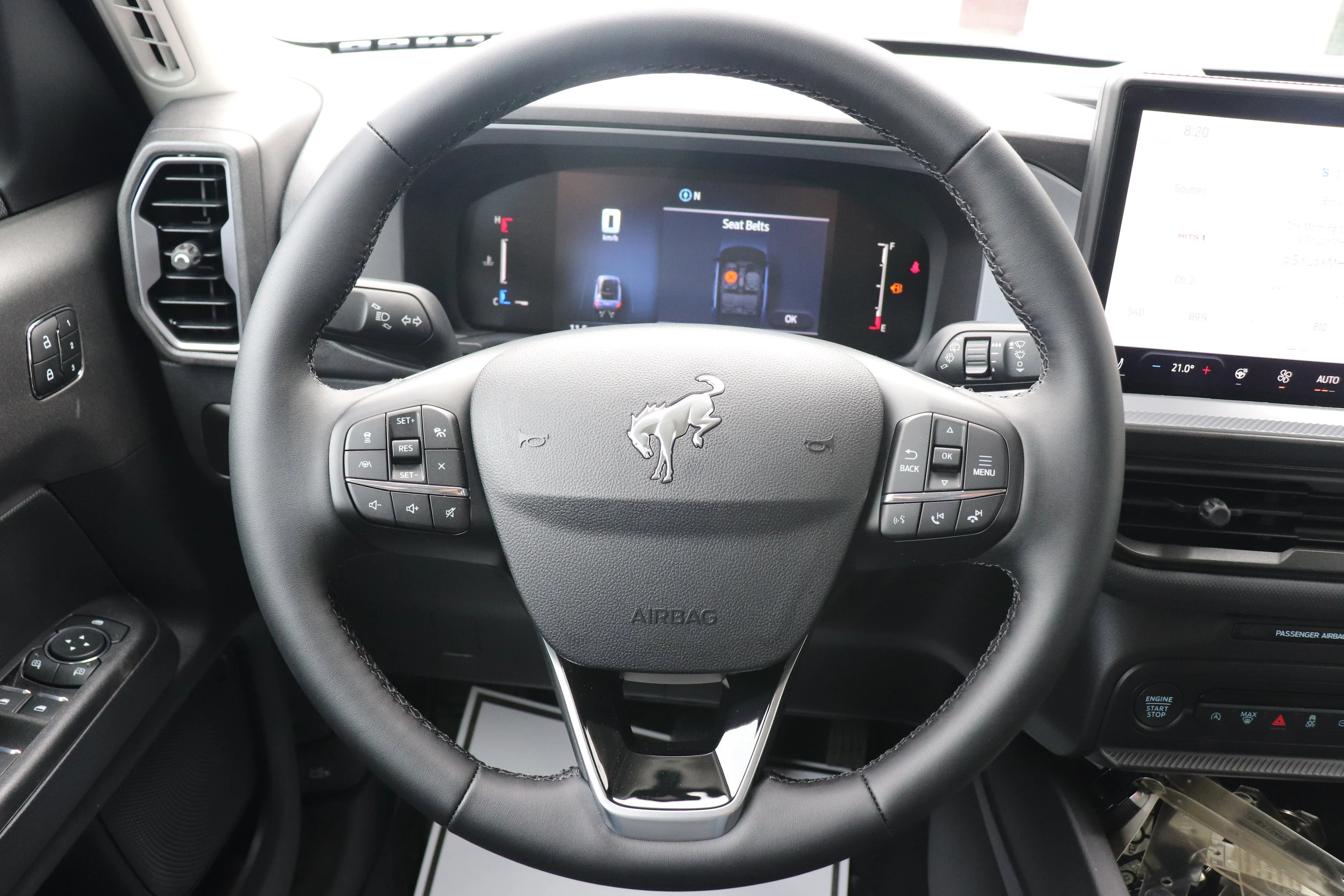 New 2026 CARBONIZED GREY Ford Outer Banks image 13