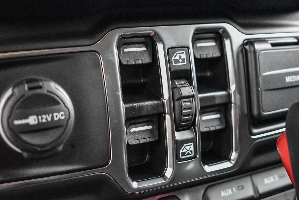 2025 Jeep Wrangler 4-Door Rubicon 392 Final Edition - Photo 19