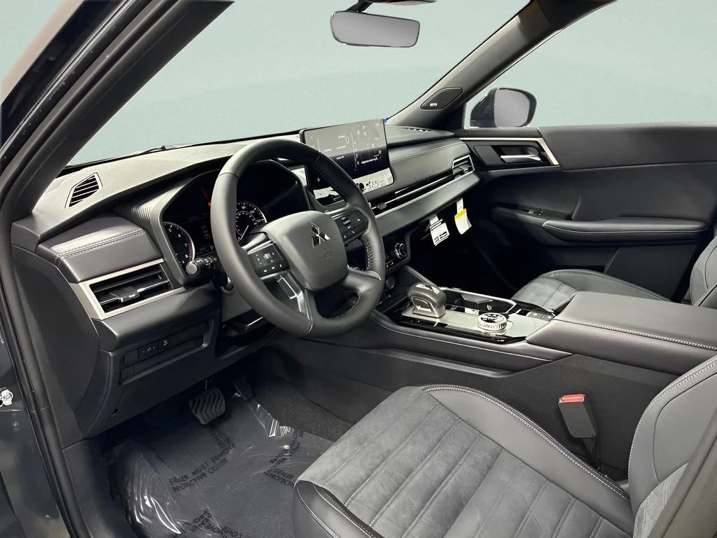 New 2026 Graphite Gray Mitsubishi LE 1.5T S-AWC image 20