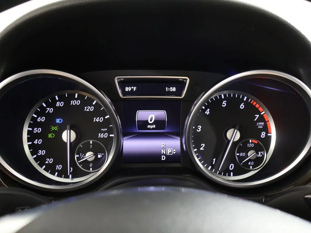 Used 2014 Polar White Mercedes-Benz ML 350 image 42