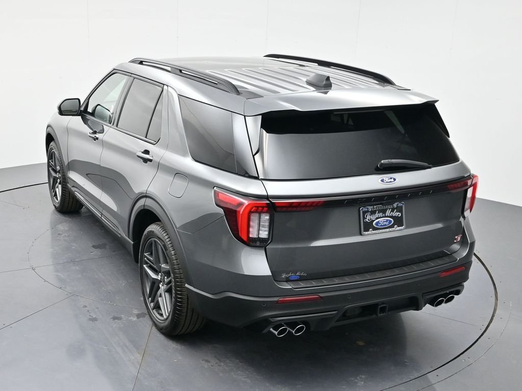 New 2026 Carbonized Gray Metallic Ford ST image 39