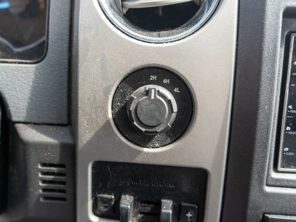 Used 2011 Black Ford XLT image 22
