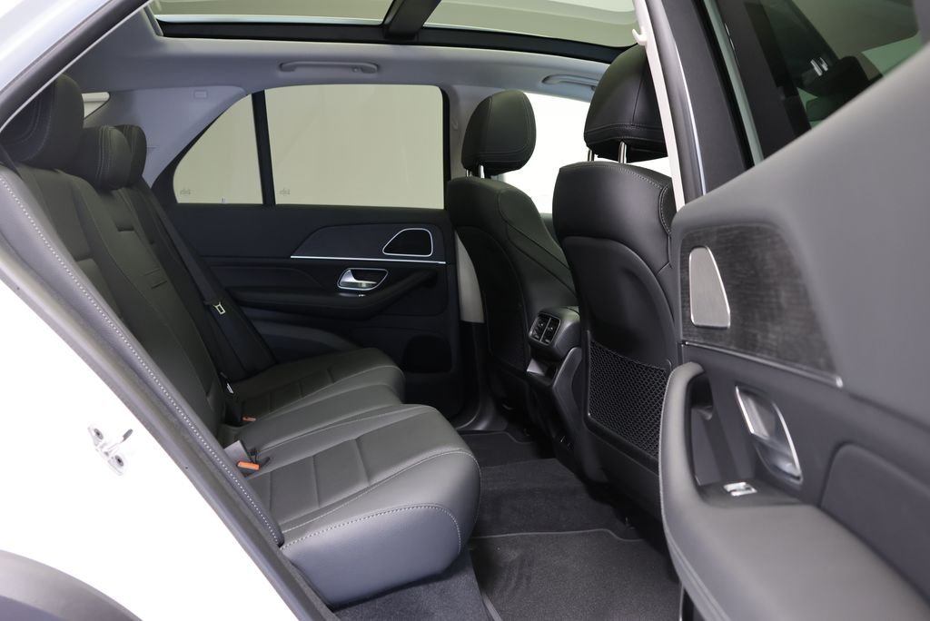 Certified Used 2026 Polar White Mercedes-Benz GLE 350 image 54
