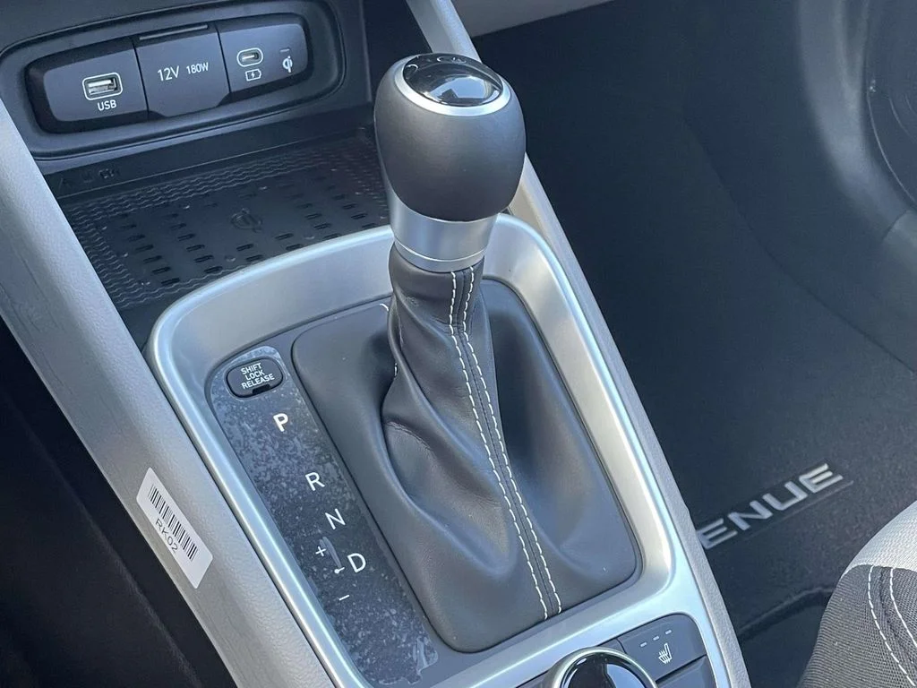 New 2026 Silver Hyundai SEL image 31