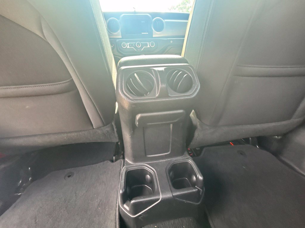Used 2020 Red Jeep Sport image 18