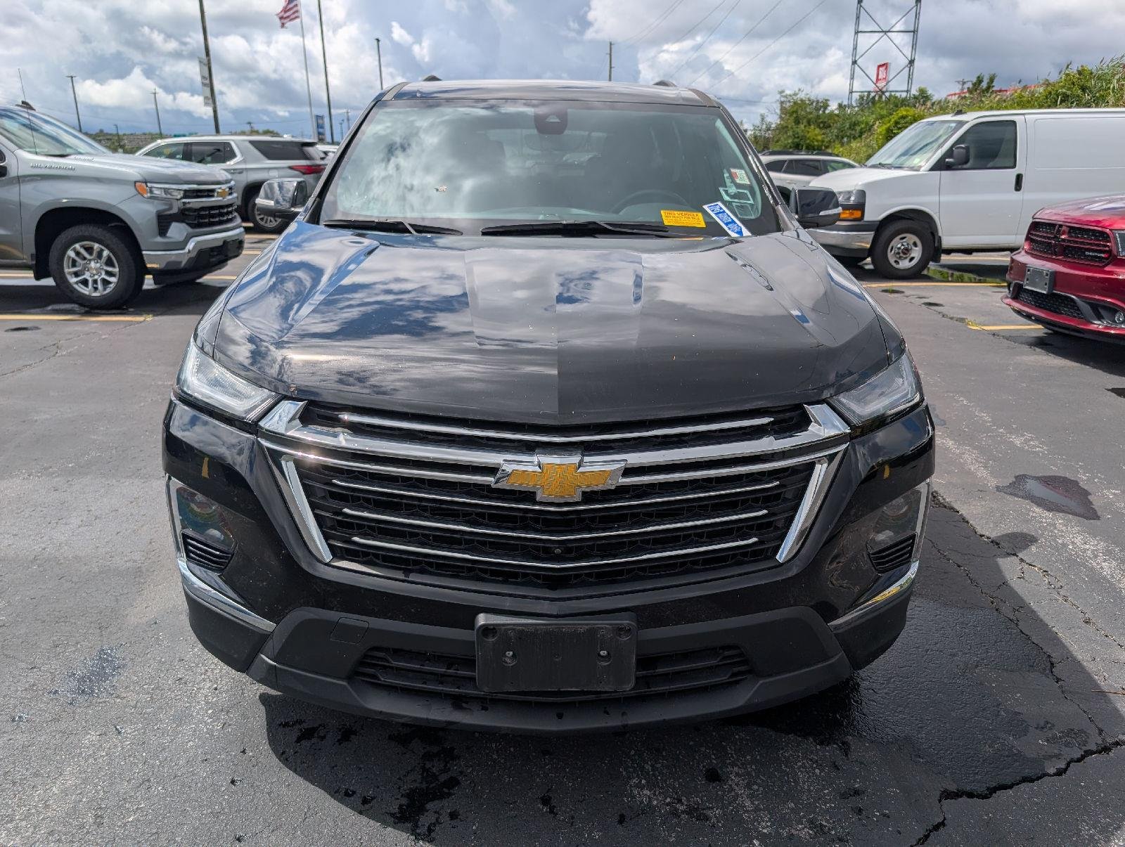 Used 2023 Mosaic Black Metallic Chevrolet LT Cloth image 2