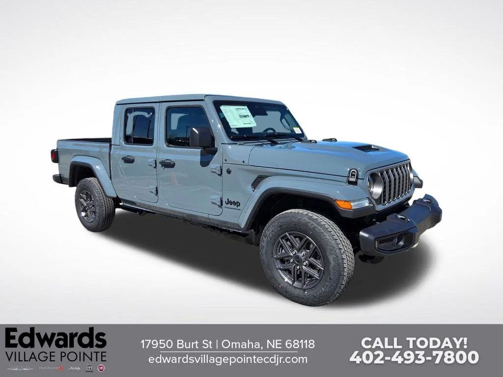 2026 Jeep Gladiator Sport S Auto's photo