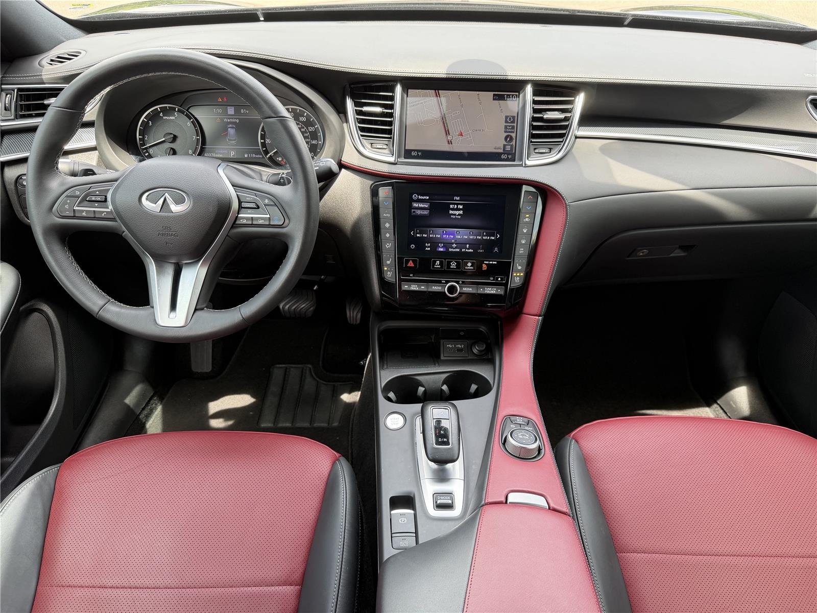 Certified Used 2023  INFINITI SPORT image 2