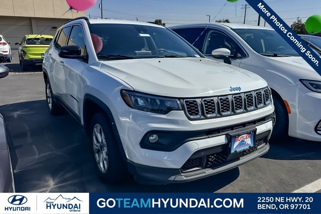 2025 Jeep Compass Latitude