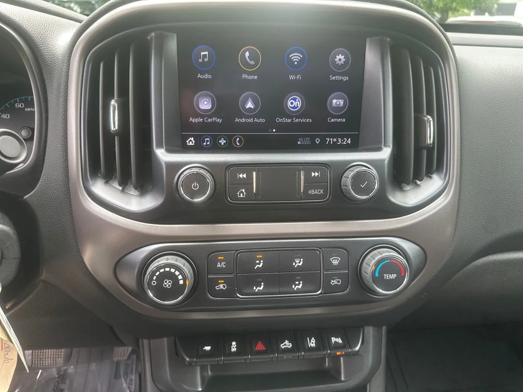 Used 2022 Gray Chevrolet LT image 10