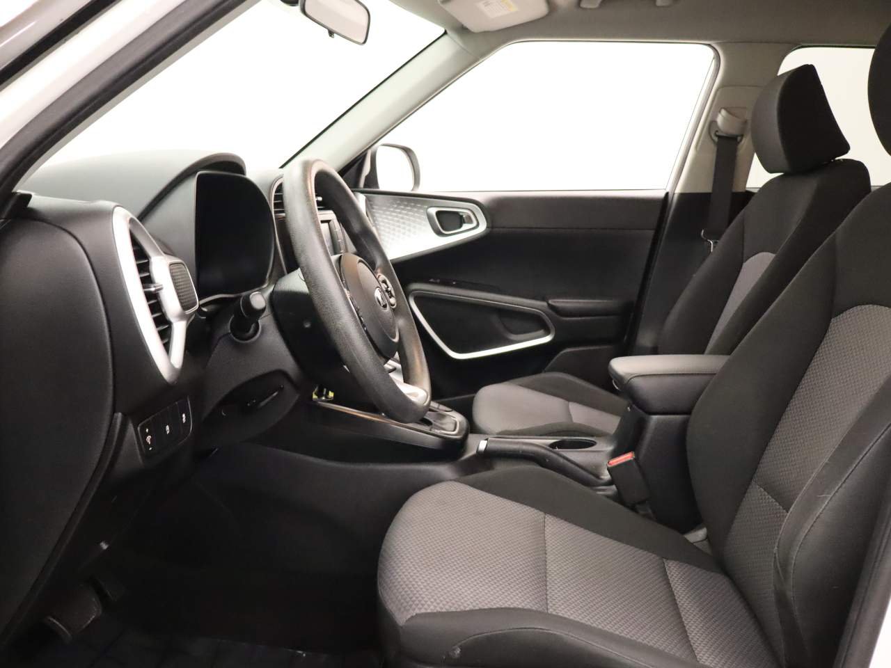 2021 Kia Soul LX - Photo 15