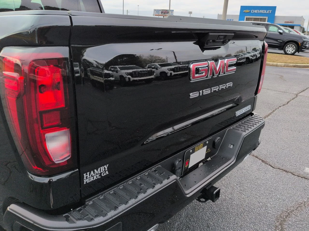 New 2026 Onyx Black GMC Elevation image 32