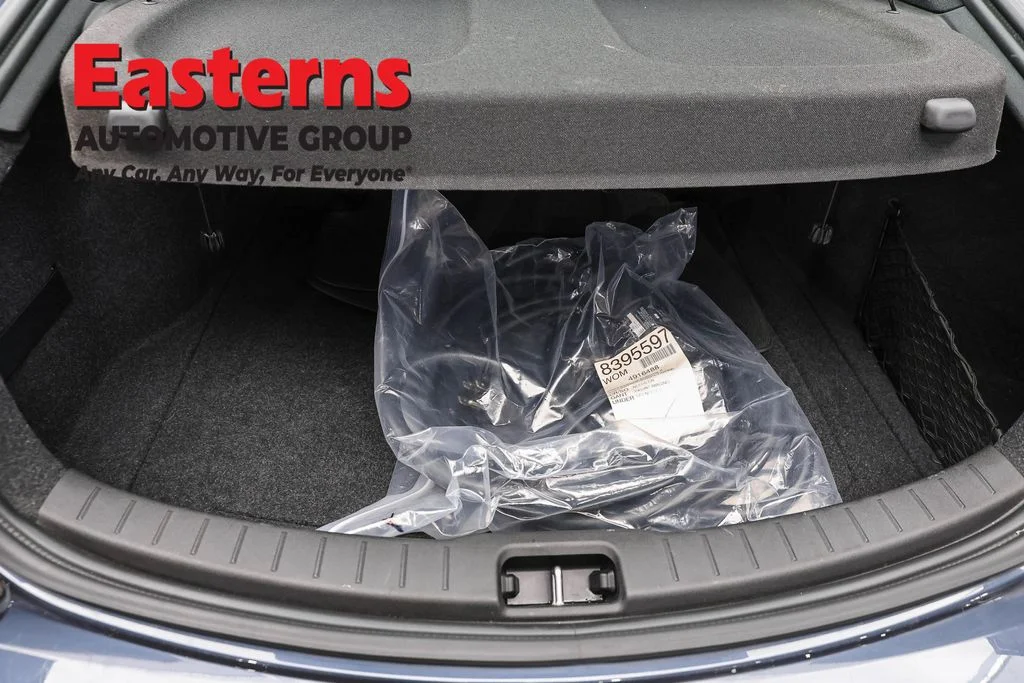Used 2024 Blue Polestar Long Range Dual Motor image 9