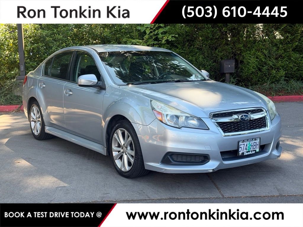 Used 2013 Ice Silver Metallic Subaru 2.5i image 1