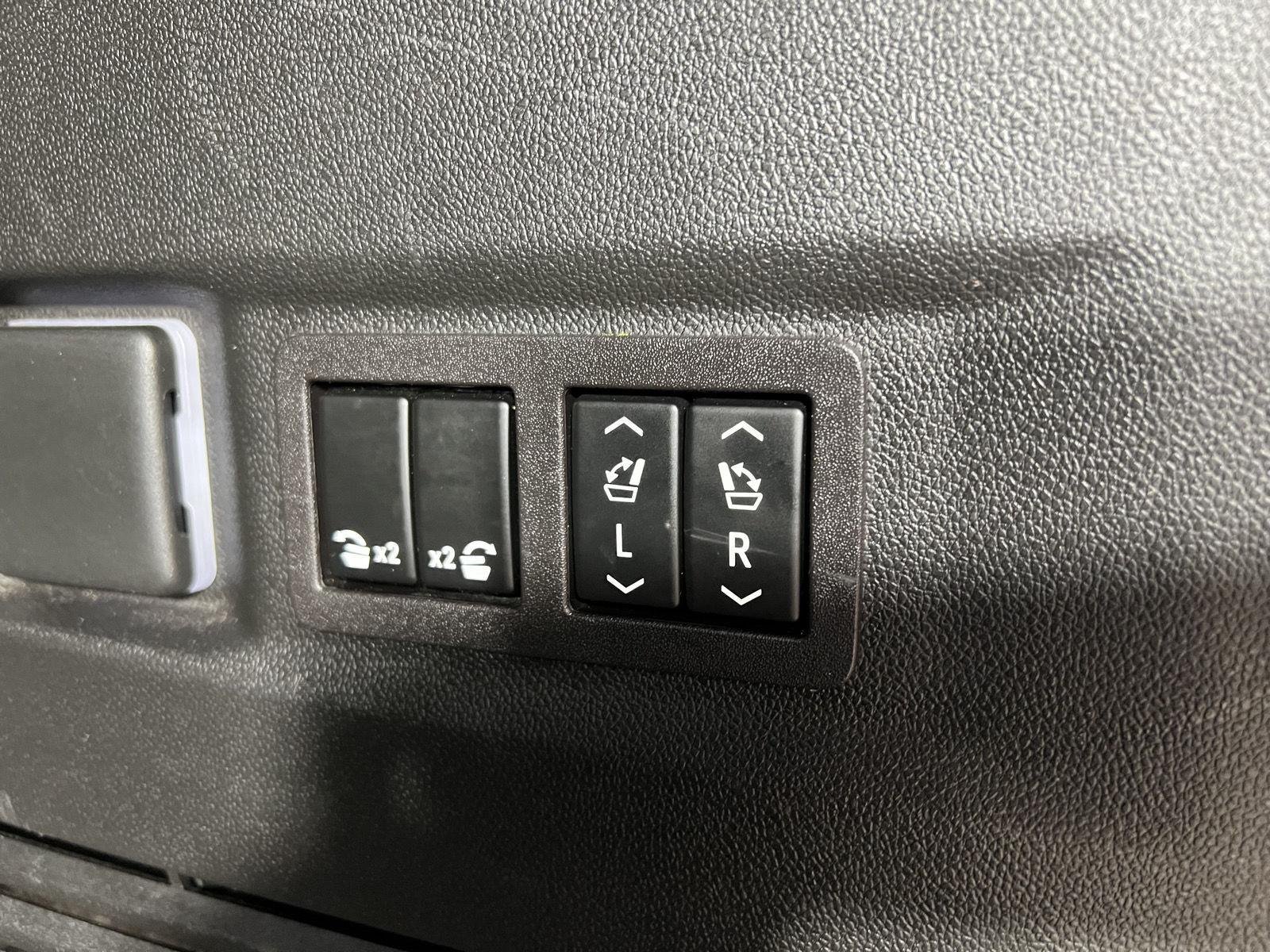 Used 2023 Sterling Gray Metallic Chevrolet RST image 26