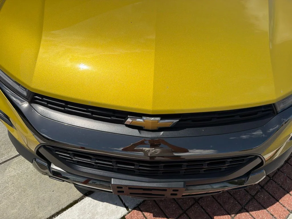 Used 2023 Yellow Chevrolet ACTIV image 13