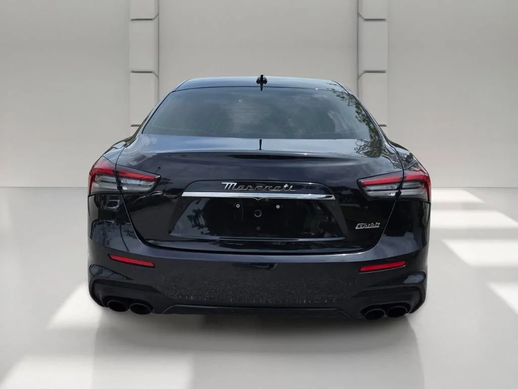 Used 2023 Nero Noctis Black Maserati Modena image 6