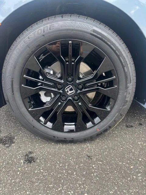 New 2026 Sonic Gray Pearl Honda Sport-L image 9