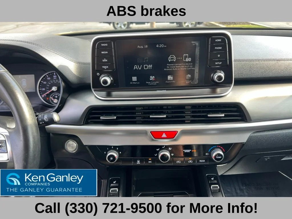 Used 2020 Green Kia S image 33