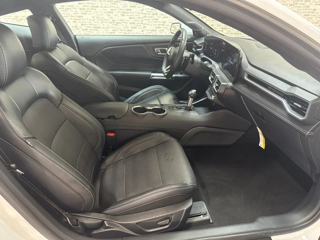 Used 2025 White Ford GT Premium image 10