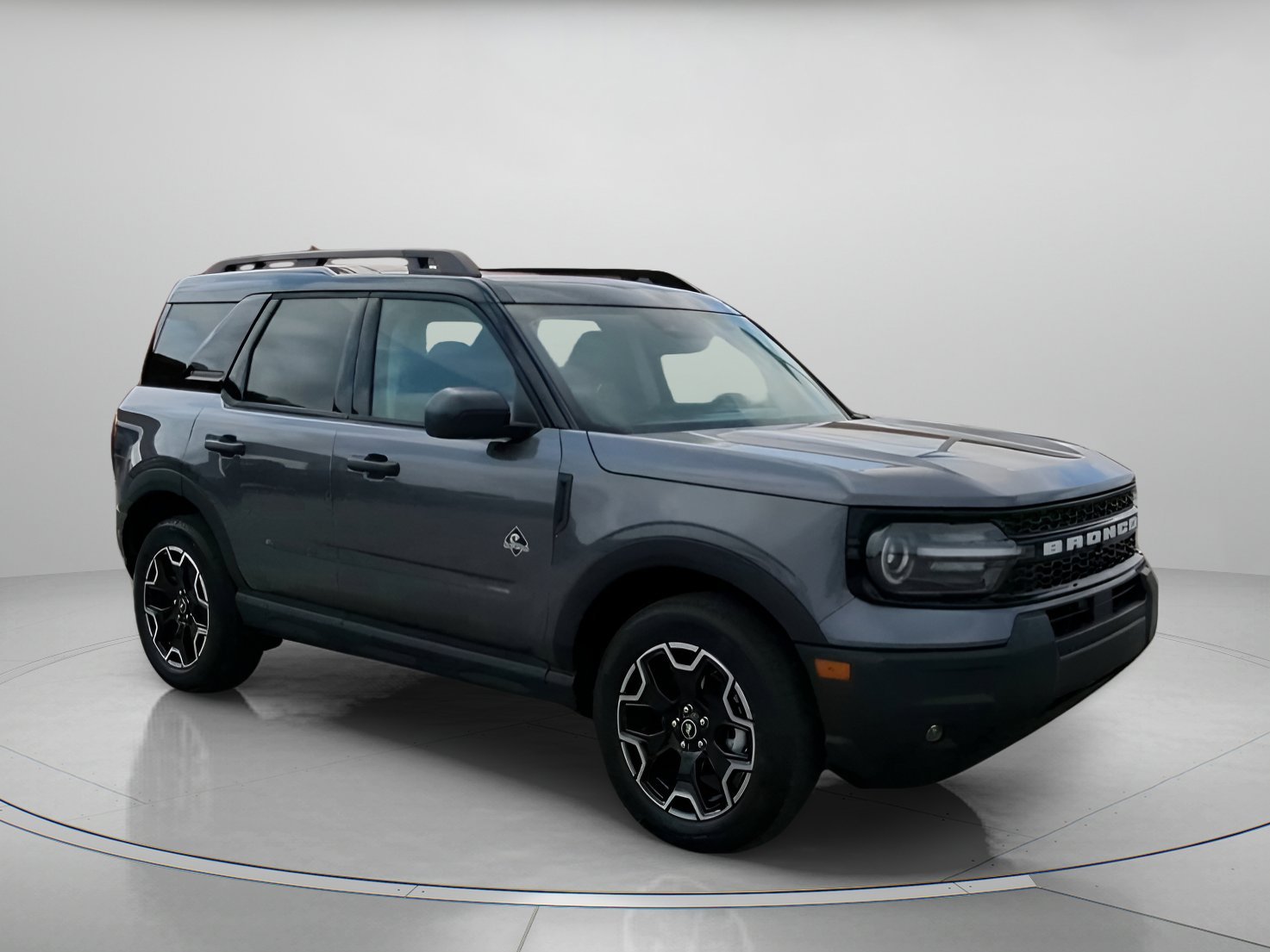 New 2026 Carbonized Gray Metallic Ford Outer Banks® image 33