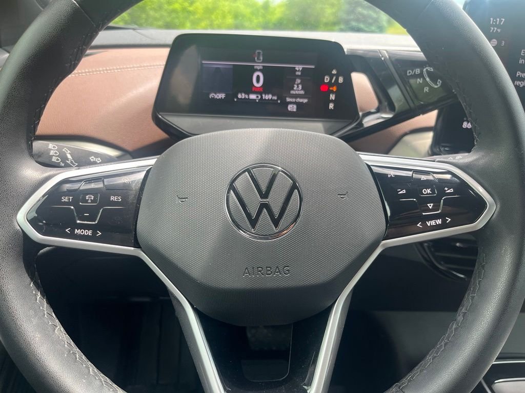 Certified Used 2023 Black Volkswagen Pro image 18
