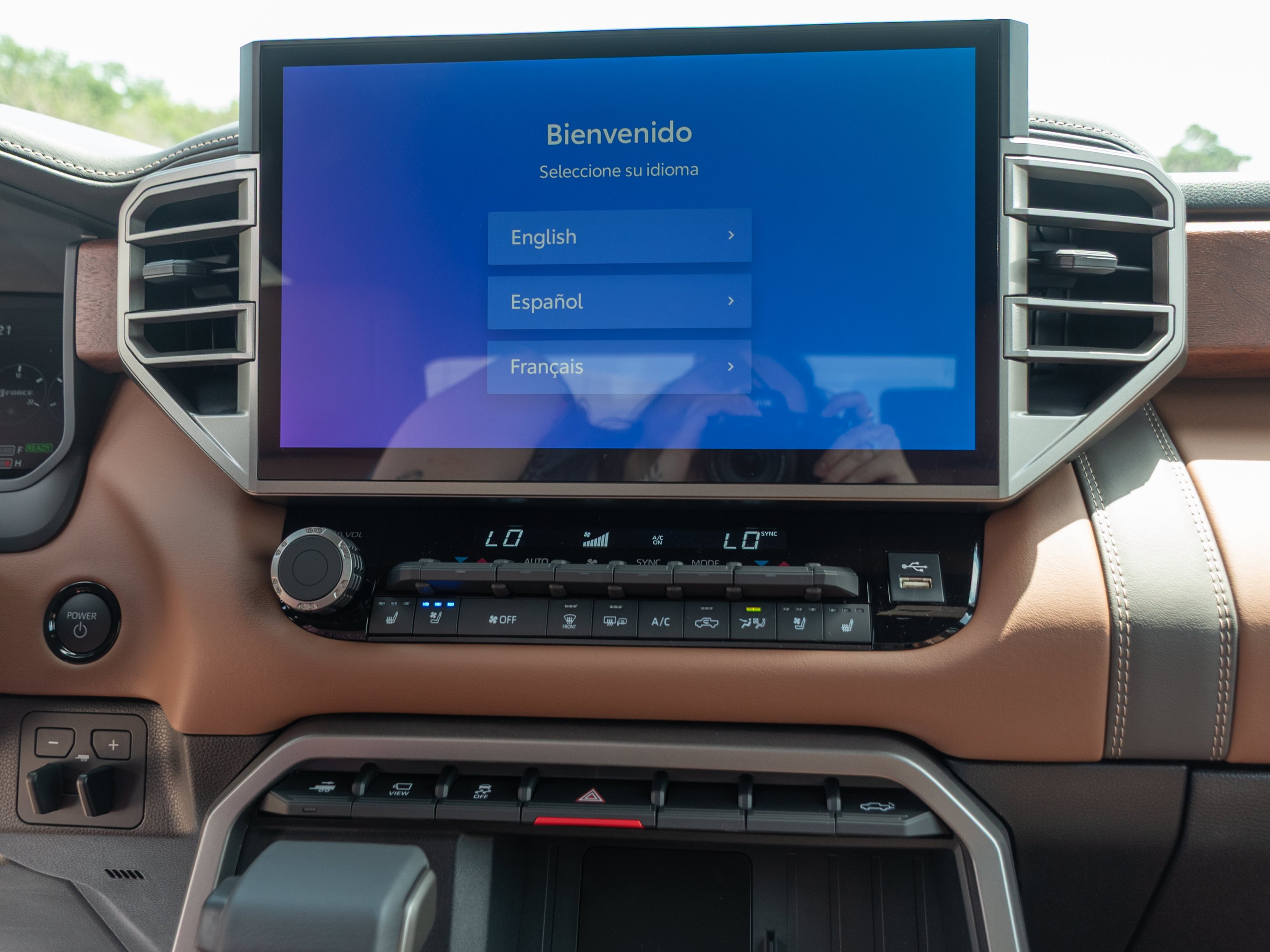 New 2026 Wind Chill Pearl <sup>1</sup> Toyota Tundra 1794 Edition image 13