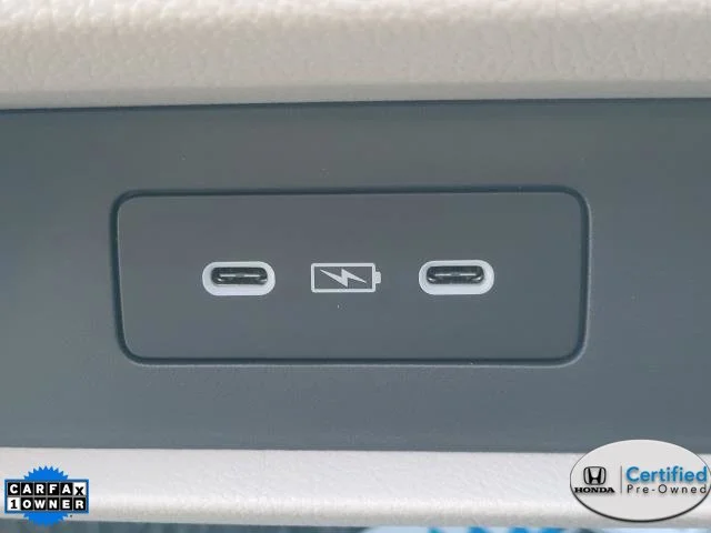 2026 Honda Odyssey Touring - Photo 15