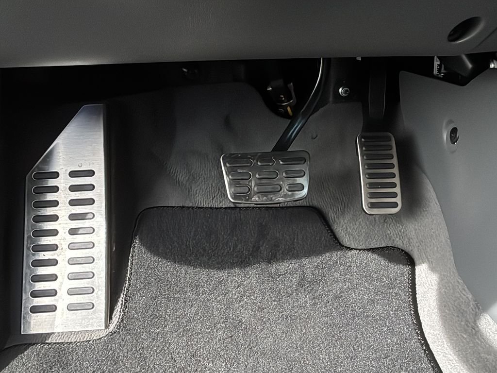 Certified Used 2025 Ecotronic Gray Hyundai SEL Sport image 17