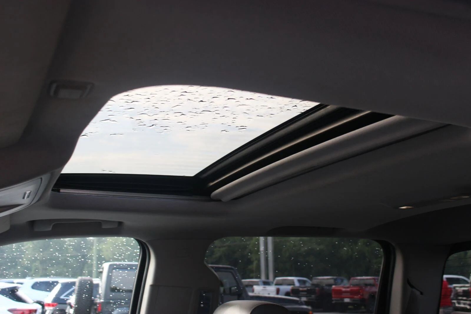 Used 2015 SLATE GREY METALLIC Chevrolet LTZ image 32