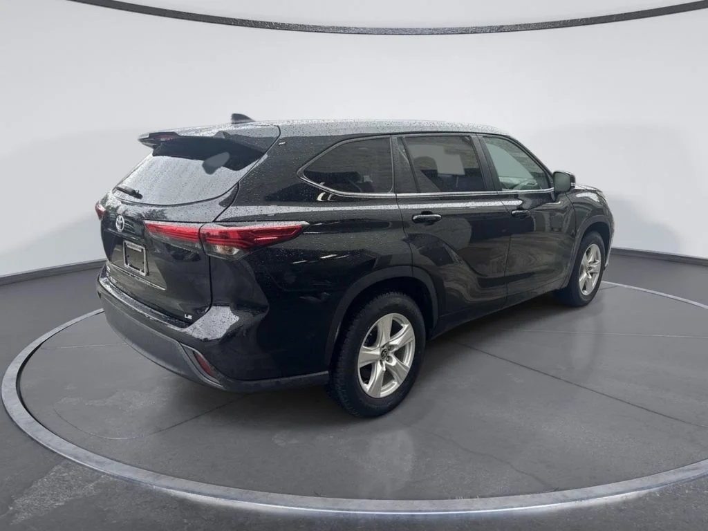 Used 2023 Black Toyota LE image 7