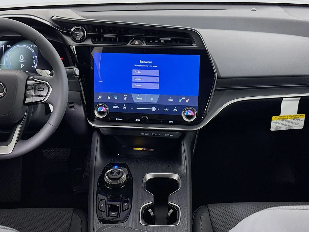 New 2026  Lexus 350e image 15