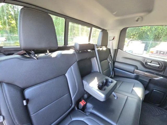 Used 2021 Red Chevrolet LT Trail Boss image 17