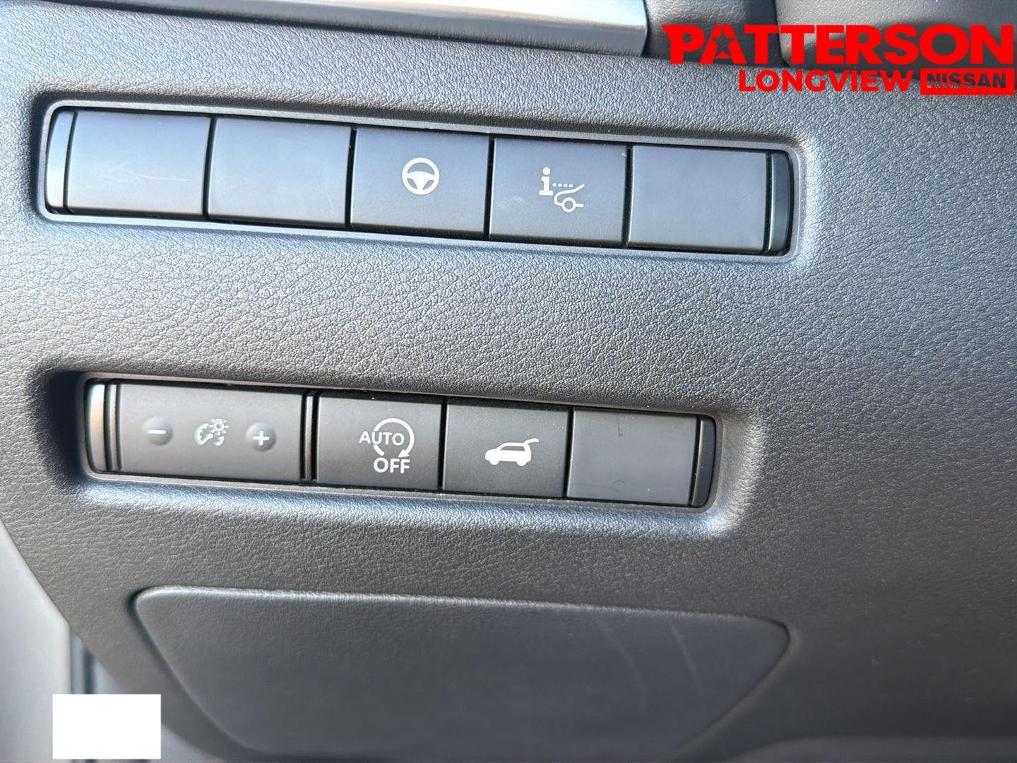 Used 2025 Gun Metallic Nissan Platinum image 14