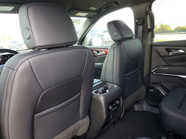 2026 Chevrolet Traverse Z71 - Photo 12