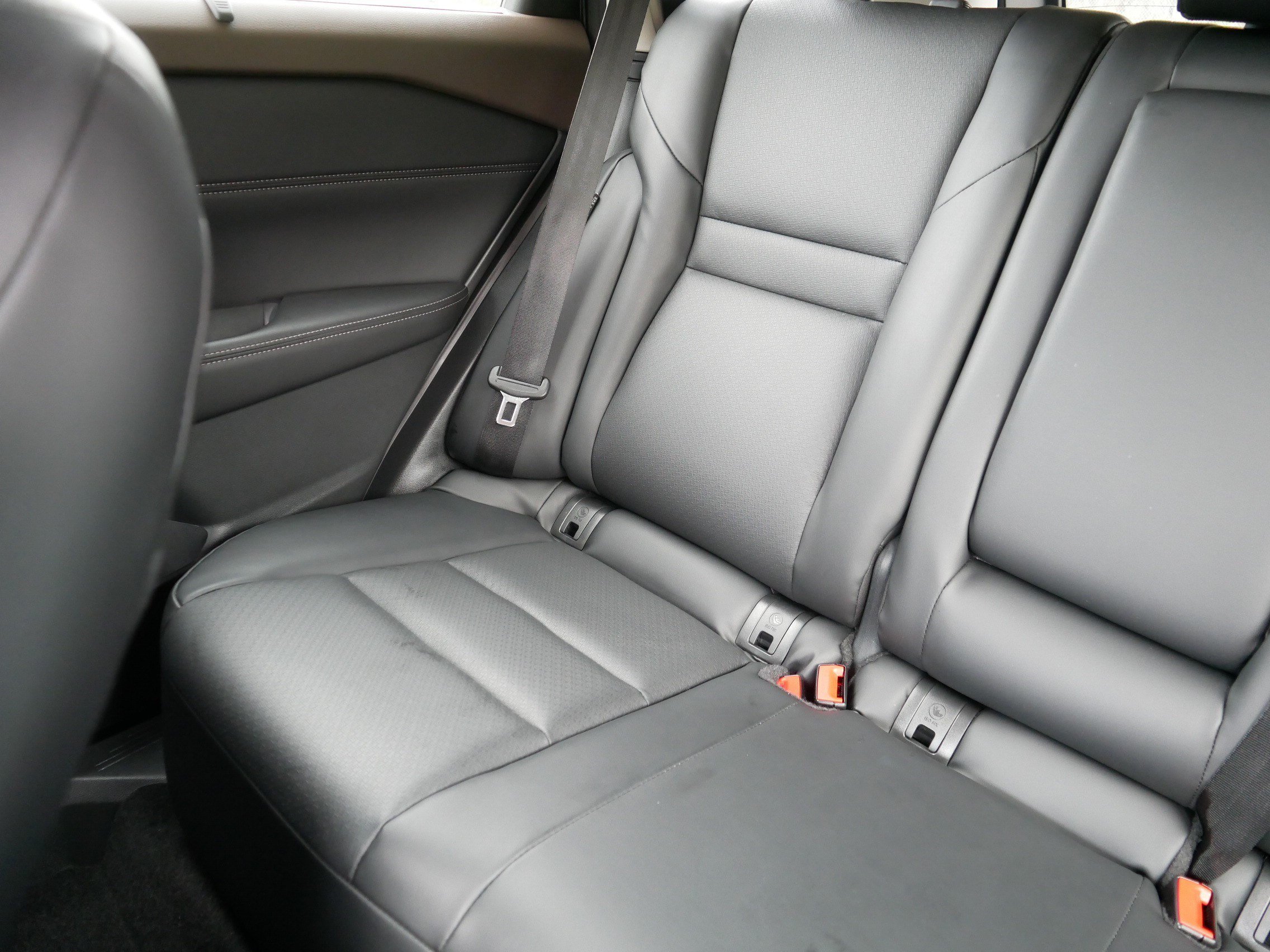 Used 2023 Gun Metallic Nissan SV image 12