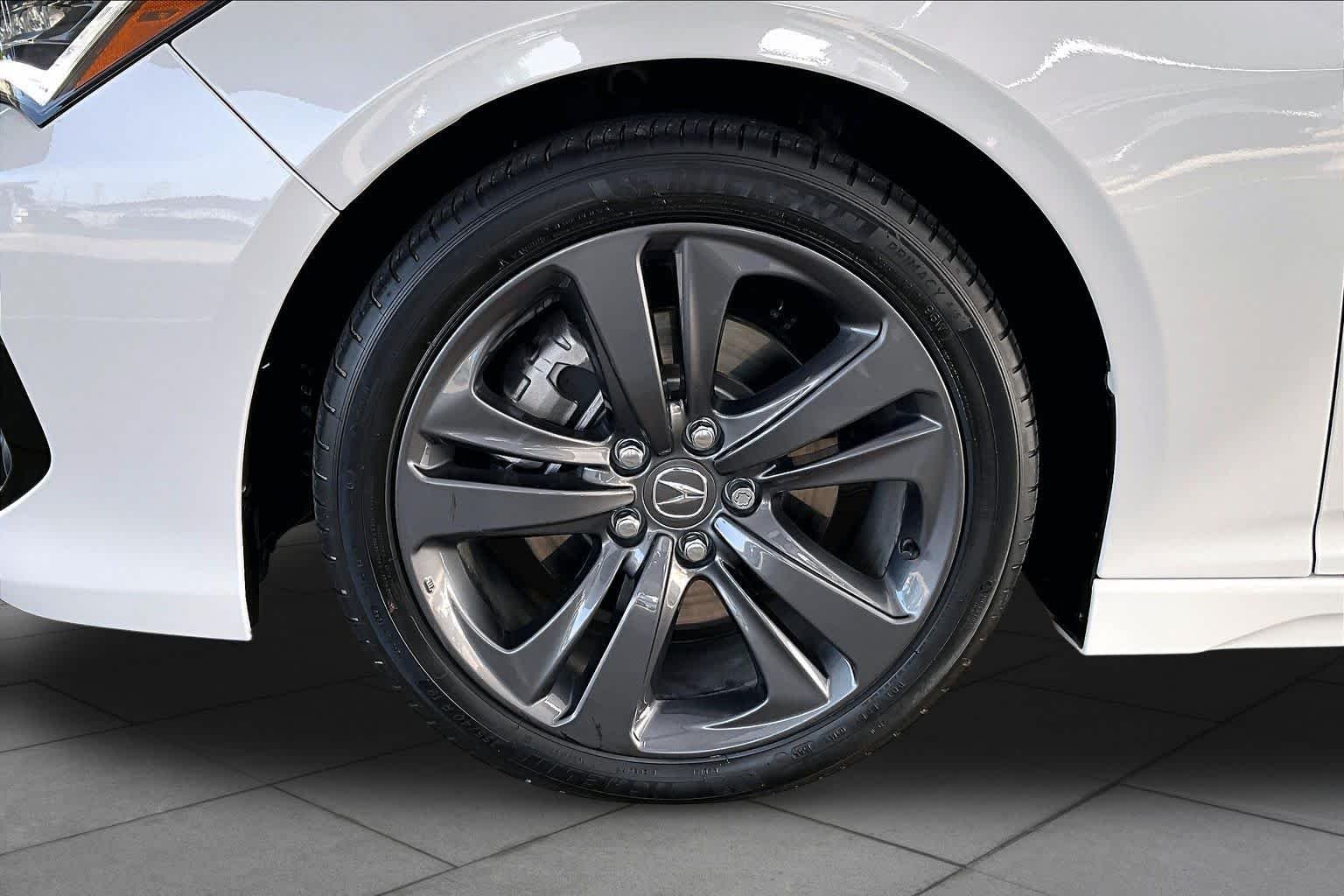 Used 2023 Platinum White Pearl Acura w/A-Spec Package image 11
