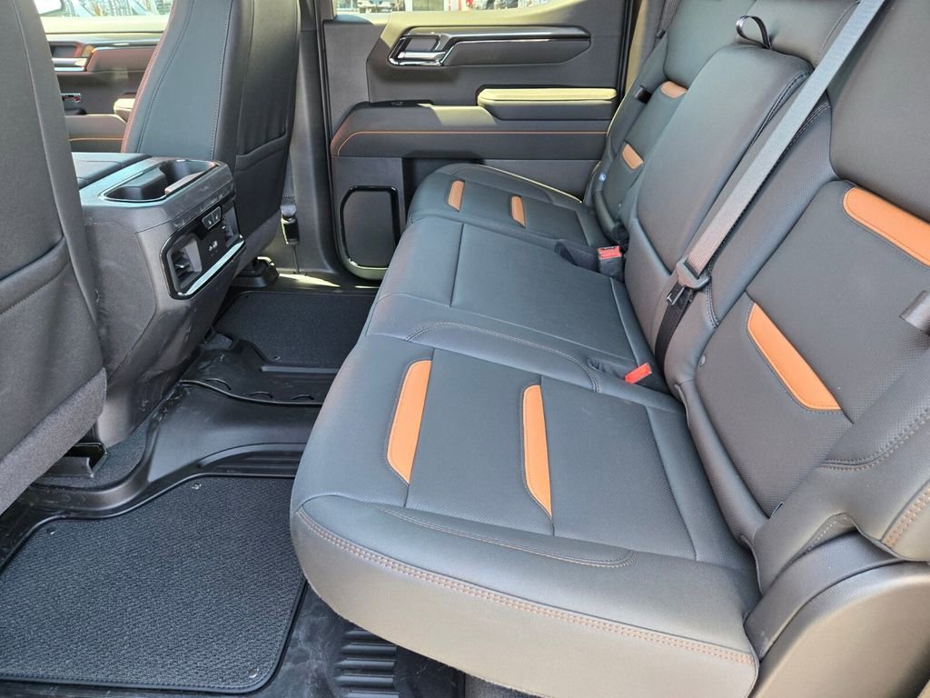 2026 GMC Sierra 1500 AT4 - Photo 8