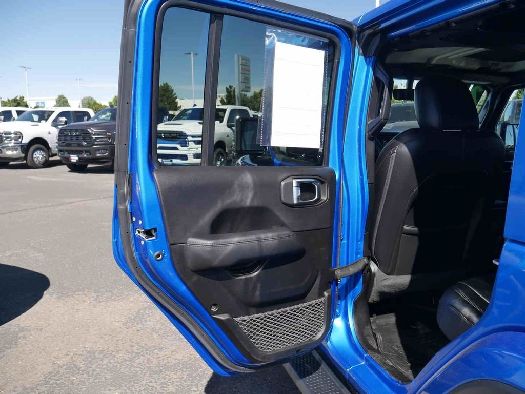 Used 2022 Blue Jeep Unlimited Sahara Altitude image 14
