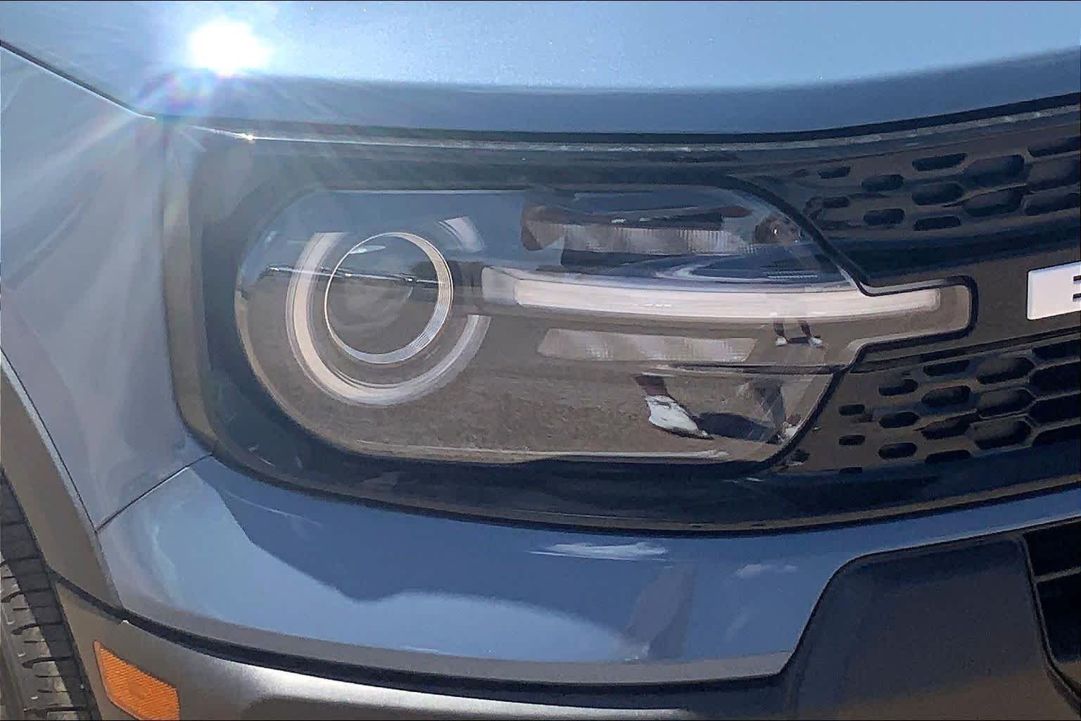 New 2026 Azure Gray Metallic Tri-Coat Ford Outer Banks® image 13