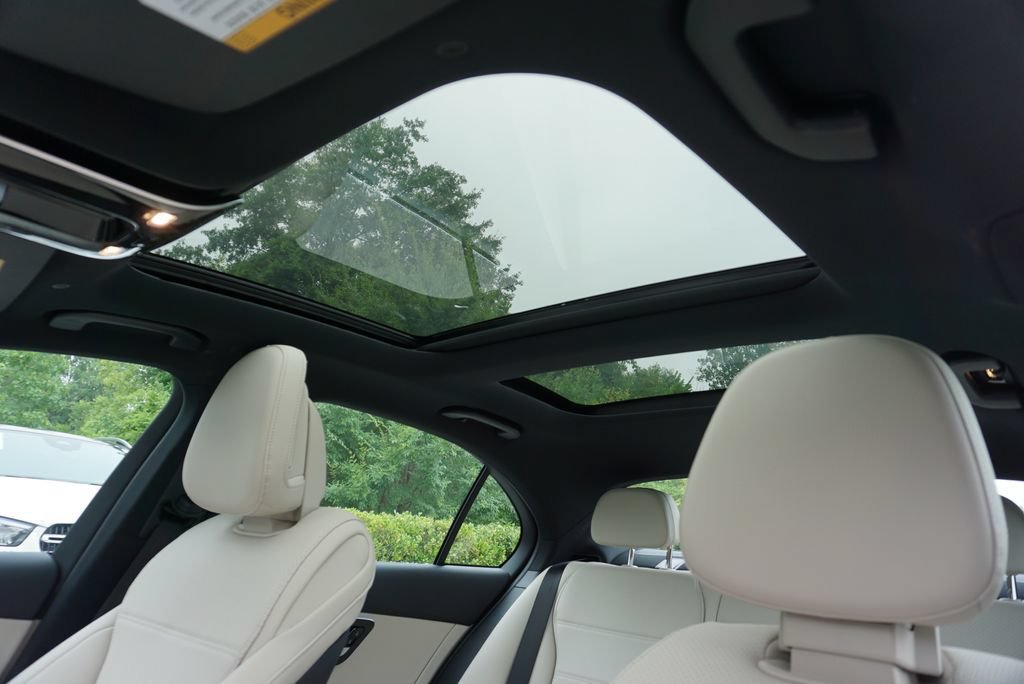 New 2026 Polar White Mercedes-Benz C 300 image 46