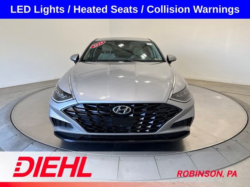 Used 2023 Silver Hyundai SEL image 2