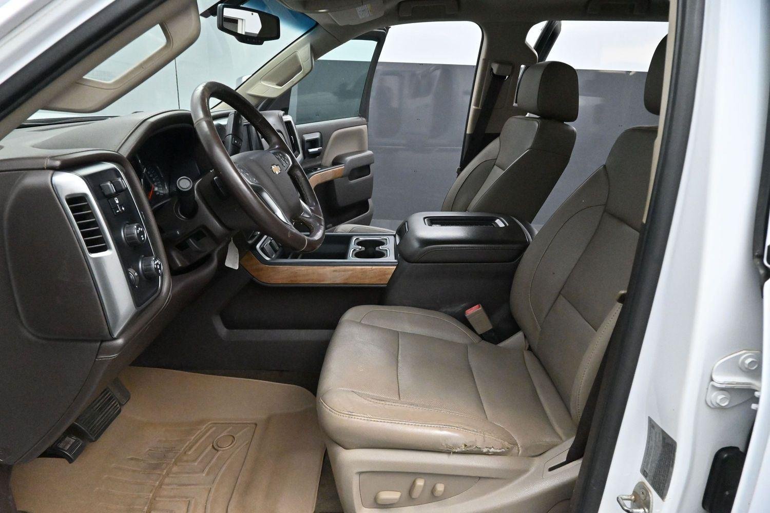 Used 2018 SUMMIT WHITE Chevrolet LTZ image 12