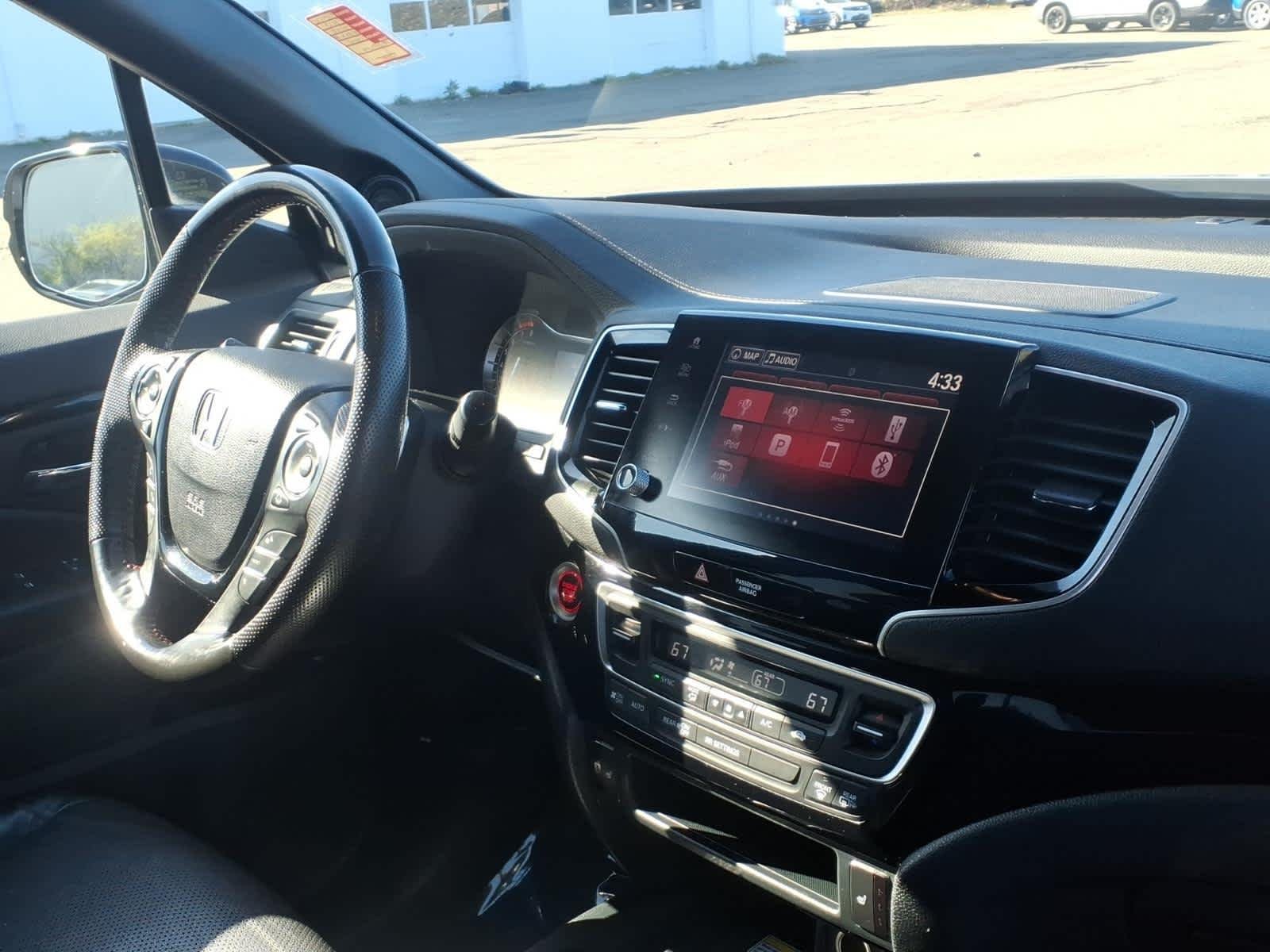 Certified Used 2023 Sonic Gray Pearl Honda Black Edition image 23