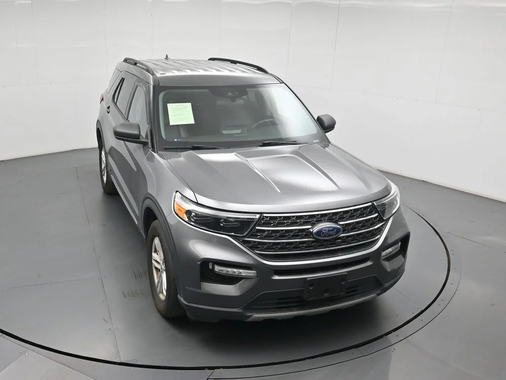 Certified Used 2021 Gray Ford XLT image 16