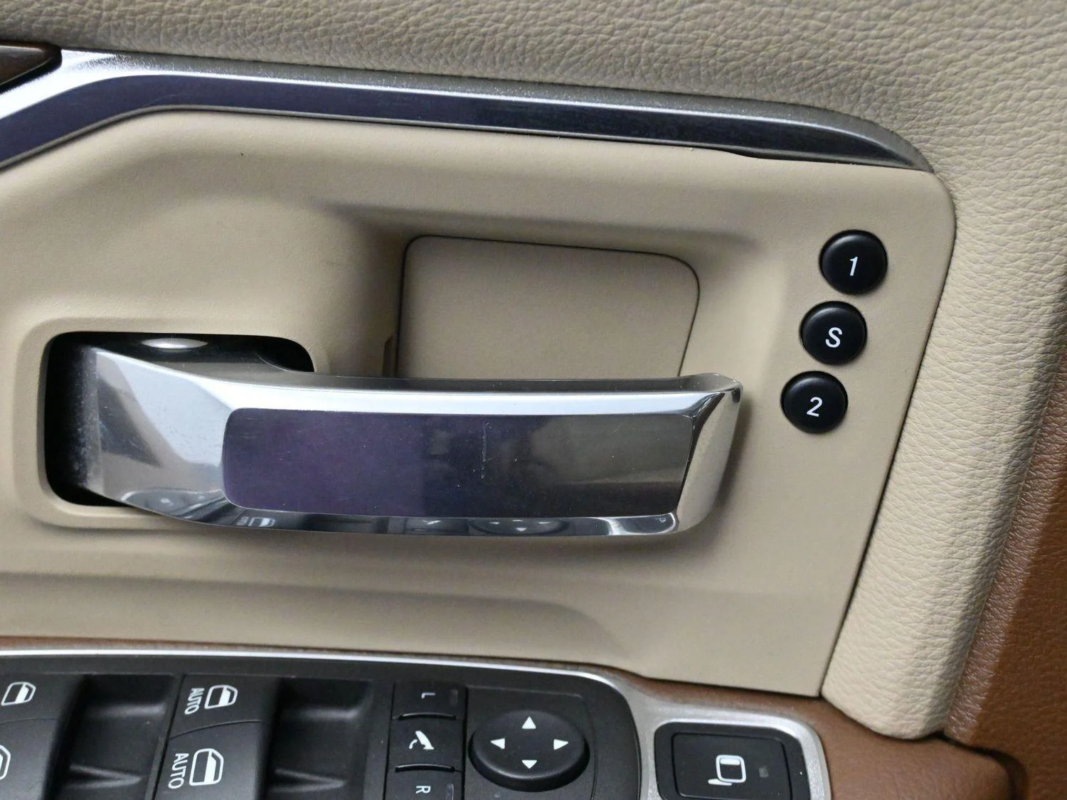 2022 RAM Ram 3500 Pickup Laramie - Photo 12