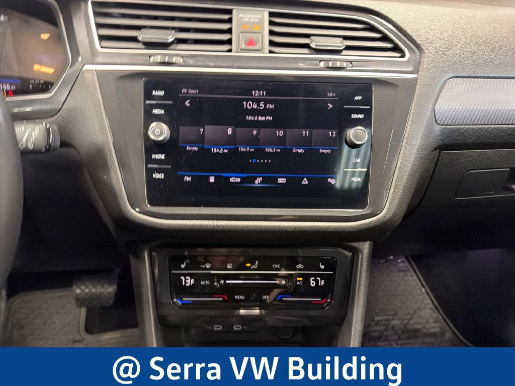 Used 2023 Silver Volkswagen 2.0T SE image 22