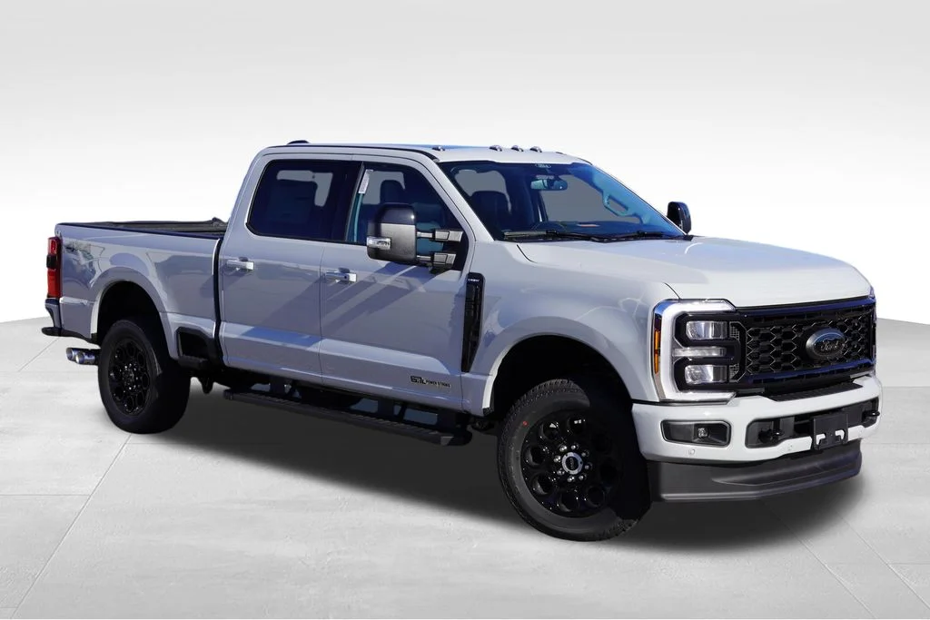 2026 Ford F-350 Lariat 4x4 Crew Cab 6-3/4' Box SRW's photo